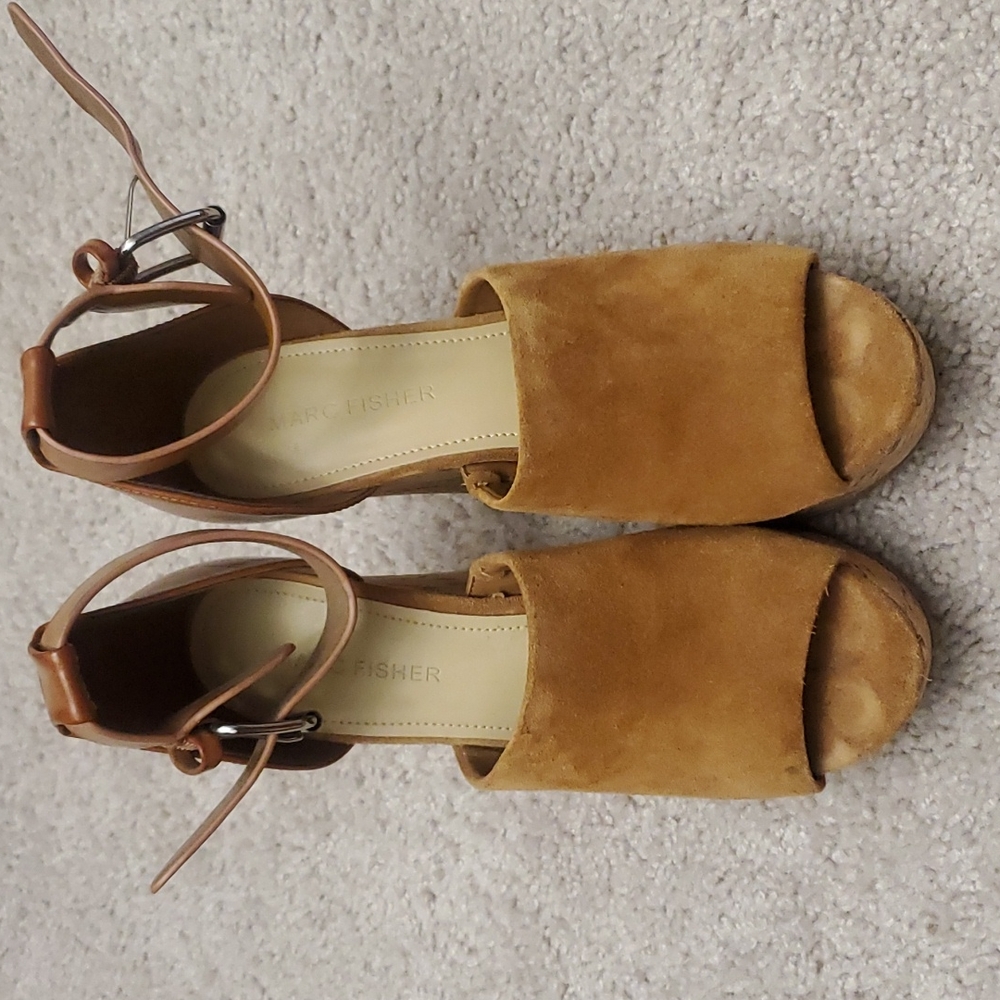 Marc Fisher Hadeya cork wedges